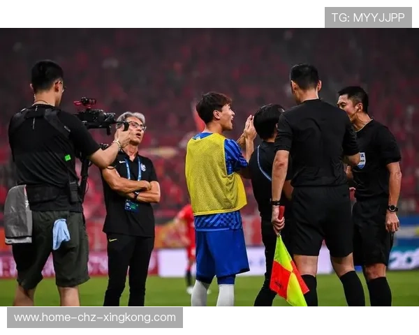 海港压上打乱全场节奏